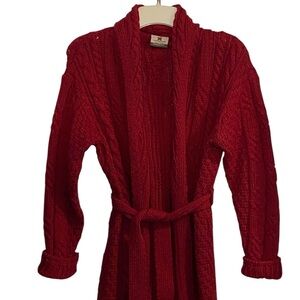 Carraig donn Women’s Ireland Merino Wool Red Cable Knit Cardigan  Sweater
